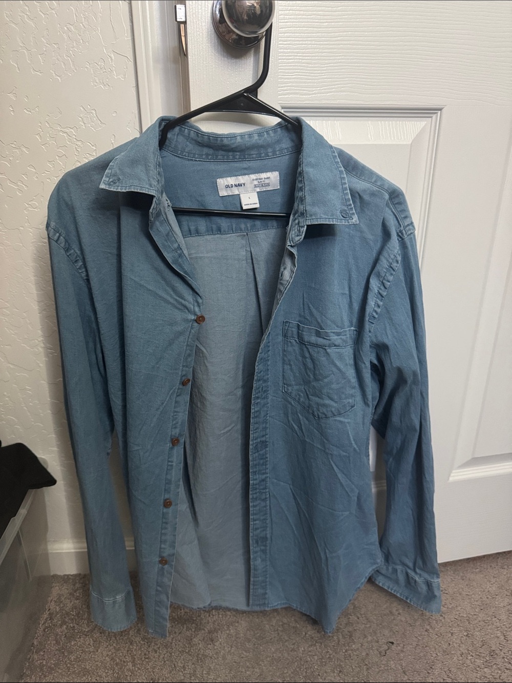 Old Navy Light Blue Button-Up Shirt